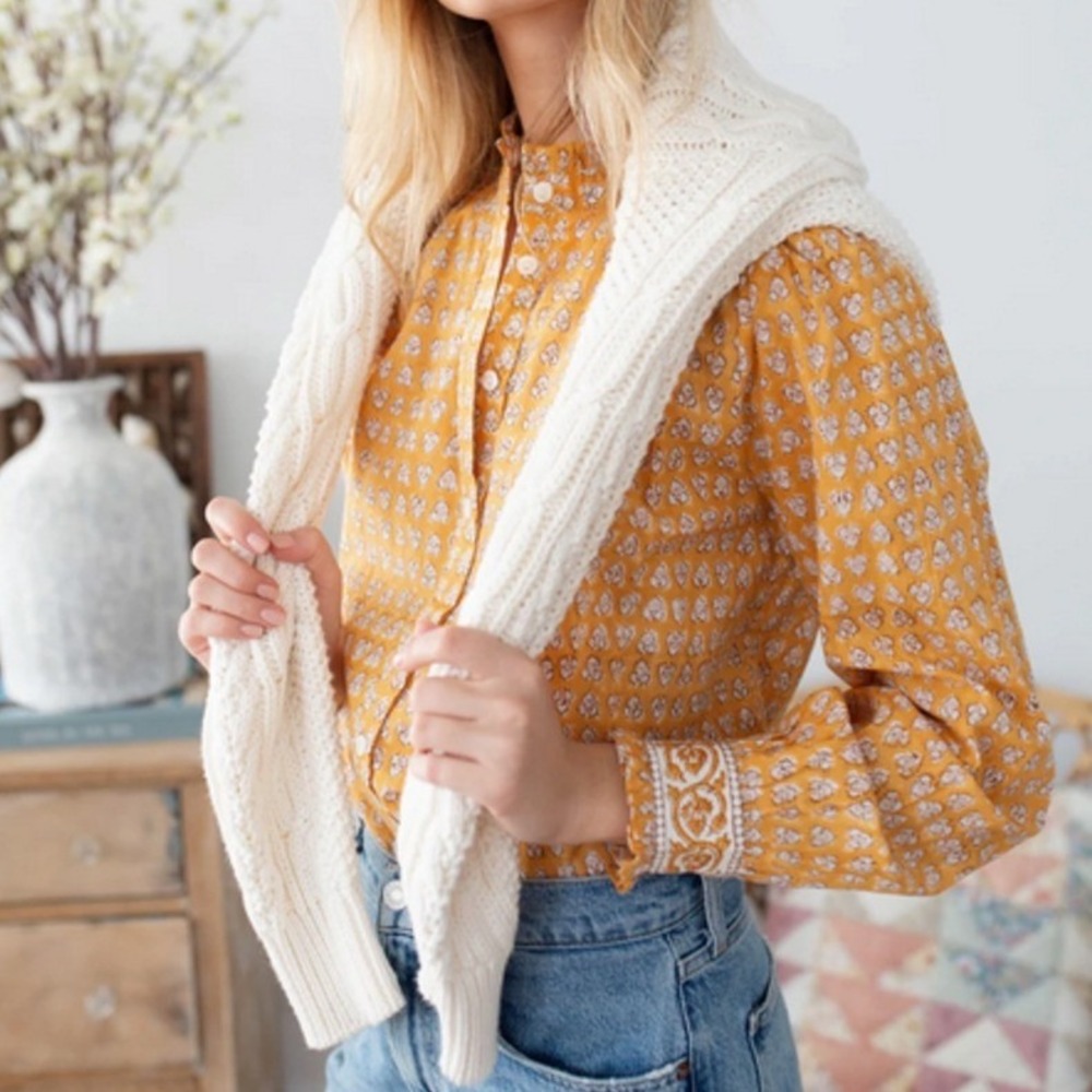 Women's Mustard Floral Print Button-Front Blouse